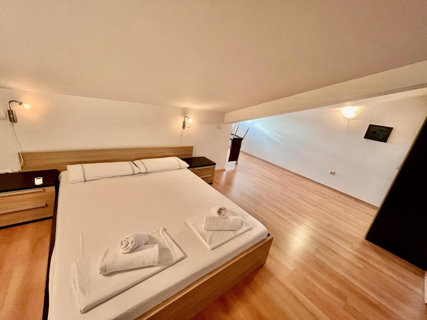 פורץ Fineda Grande Apartments מראה חיצוני תמונה