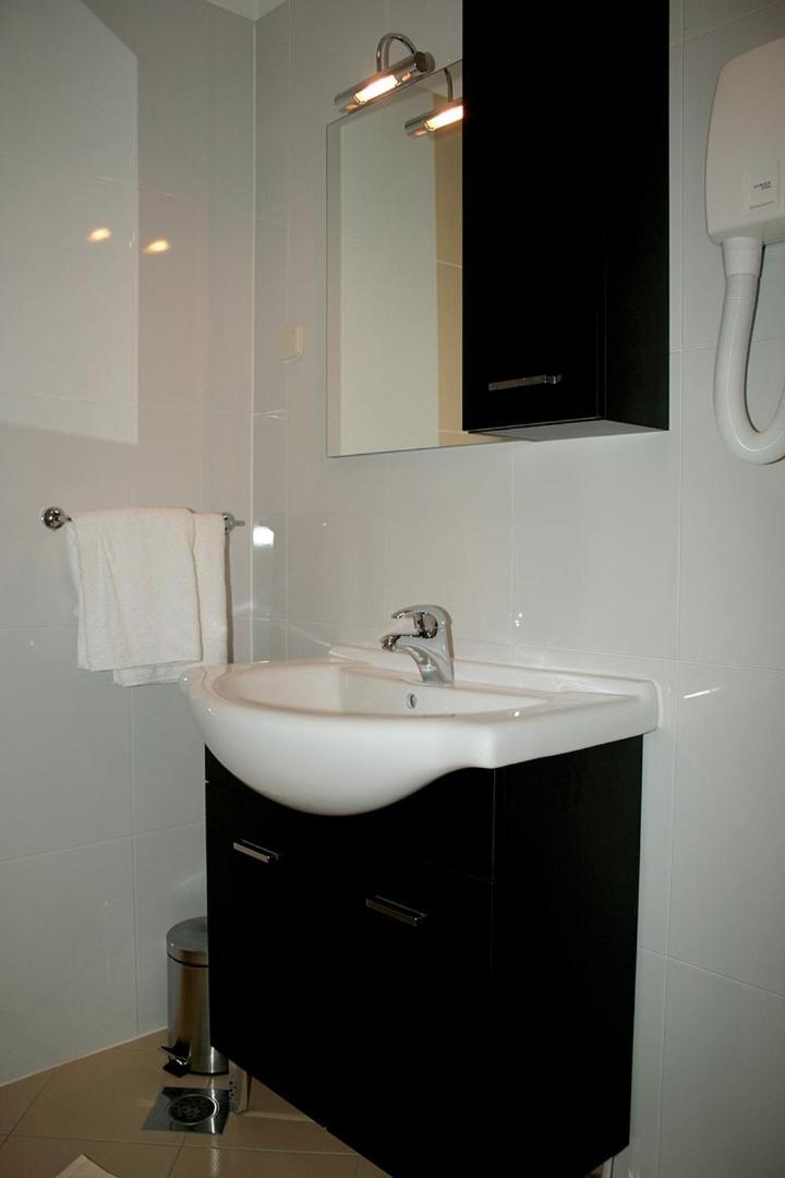 פורץ Fineda Grande Apartments מראה חיצוני תמונה