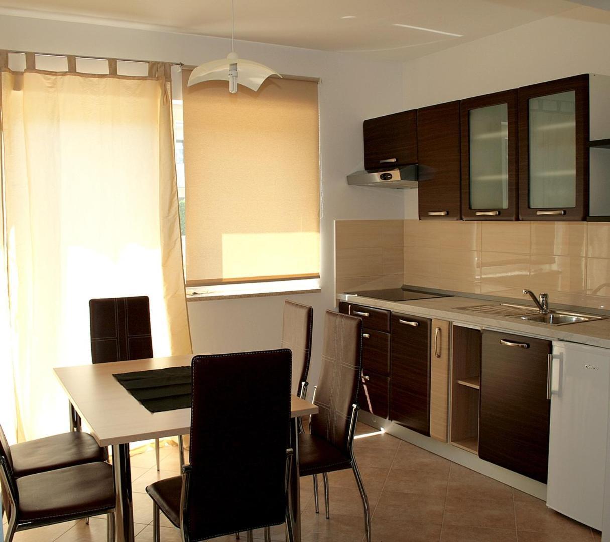 פורץ Fineda Grande Apartments מראה חיצוני תמונה